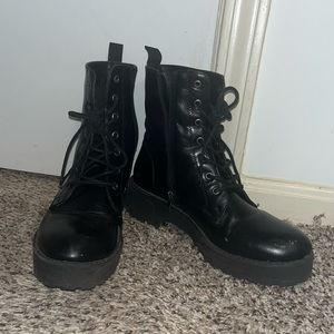 used combat boots